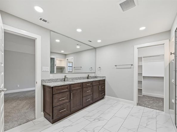 205  Yacht Club Drive , Rockwall Texas 75032