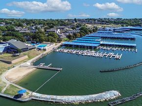 205  Yacht Club Drive , Rockwall Texas 75032