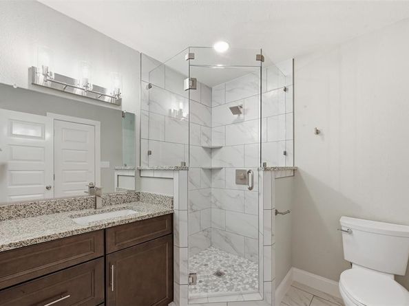 205  Yacht Club Drive , Rockwall Texas 75032