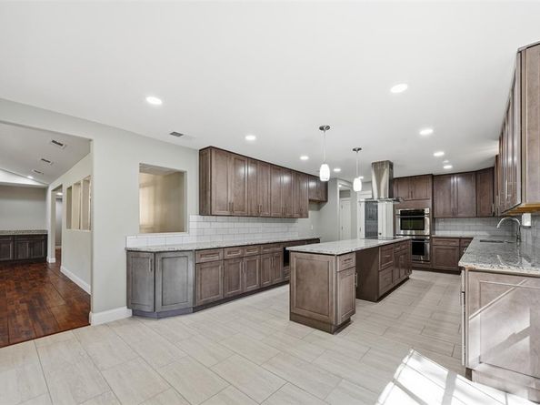 205  Yacht Club Drive , Rockwall Texas 75032