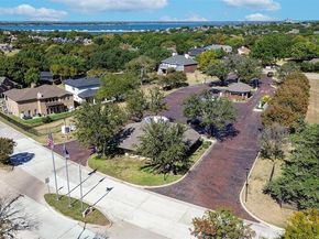 205  Yacht Club Drive , Rockwall Texas 75032