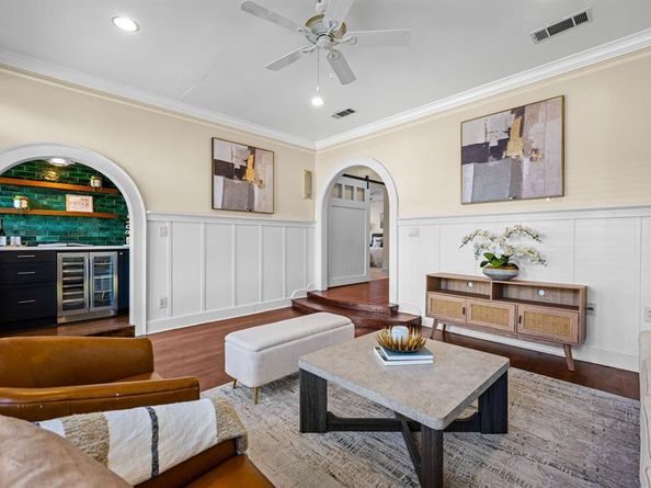 6039  Prospect Avenue , Dallas Texas 75206