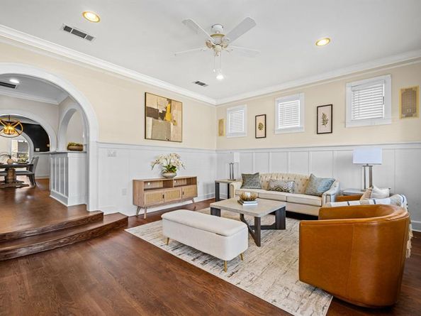 6039  Prospect Avenue , Dallas Texas 75206