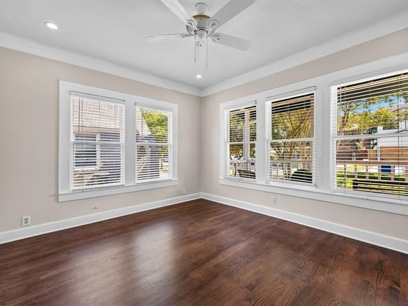 6039  Prospect Avenue , Dallas Texas 75206