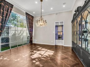 3802 S Versailles Avenue , Dallas Texas 75209