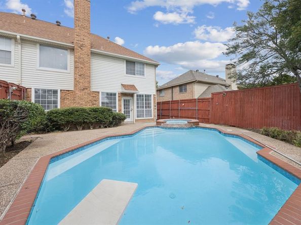 1206  Osceola Trail , Carrollton Texas 75006