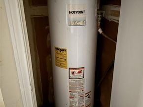 301  Lakewood Drive , DeSoto Texas 75115