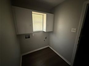 301  Lakewood Drive , DeSoto Texas 75115