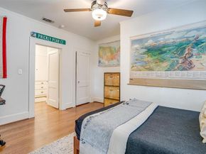 1929  Forest Park Boulevard , Fort Worth Texas 76110