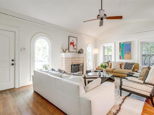 1929  Forest Park Boulevard , Fort Worth Texas 76110