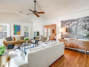 1929  Forest Park Boulevard , Fort Worth Texas 76110