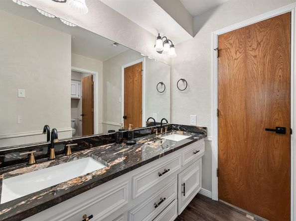 2404  Heather Hill Lane , Plano Texas 75075