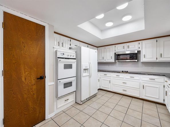 2404  Heather Hill Lane , Plano Texas 75075