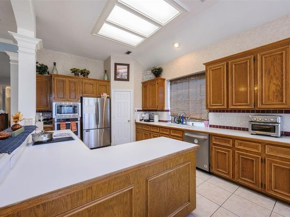 3900  Silkwood Trail , Arlington Texas 76016