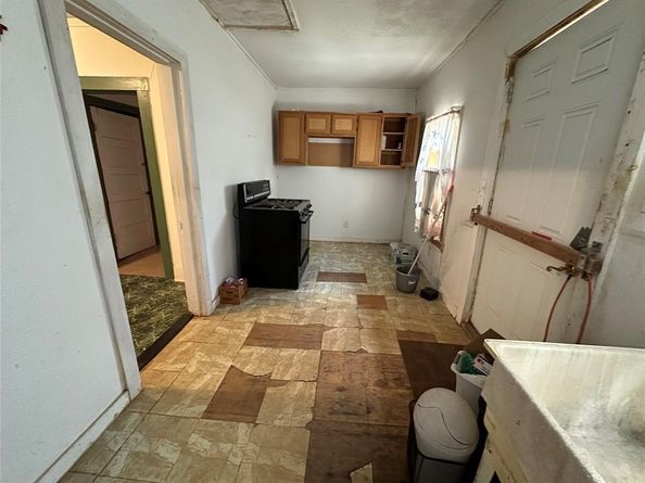 2613  Hale Avenue , Fort Worth Texas 76106