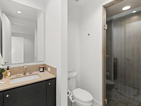 2408  Victory Park Lane  1140, Dallas Texas 75219