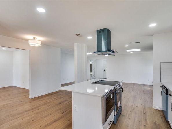 2416  Sierra Lane , Plano Texas 75075