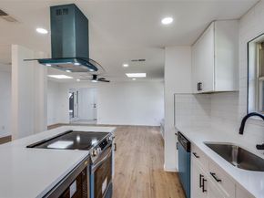 2416  Sierra Lane , Plano Texas 75075