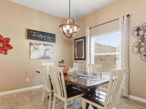 100  Valle Court , Azle Texas 76020
