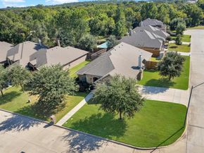 100  Valle Court , Azle Texas 76020