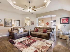 100  Valle Court , Azle Texas 76020