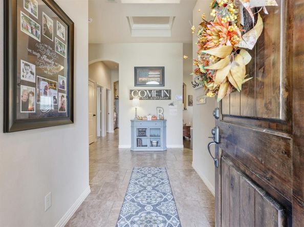 100  Valle Court , Azle Texas 76020