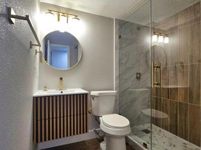 5252  Parkview Drive , Haltom City Texas 76148