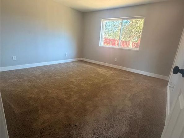 5252  Parkview Drive , Haltom City Texas 76148