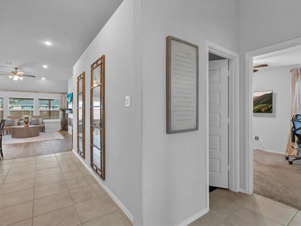 1200  Queens Brook Lane , Fort Worth Texas 76140