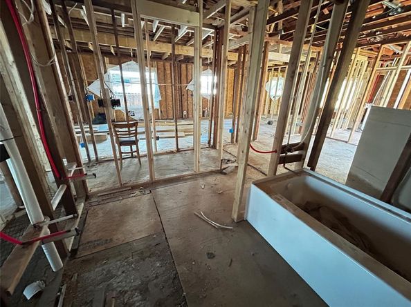 818  Hollywood Avenue , Dallas Texas 75208