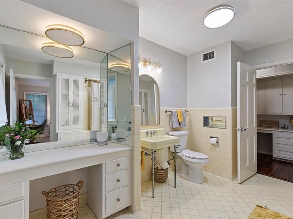 10025  Olmos Drive , Dallas Texas 75218