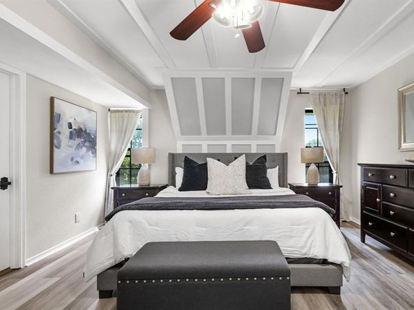 10025  Olmos Drive , Dallas Texas 75218