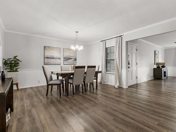 10025  Olmos Drive , Dallas Texas 75218