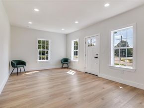 718  Grandview Avenue , Dallas Texas 75223