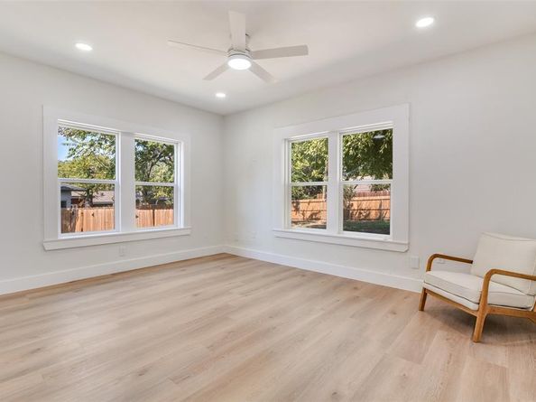 718  Grandview Avenue , Dallas Texas 75223