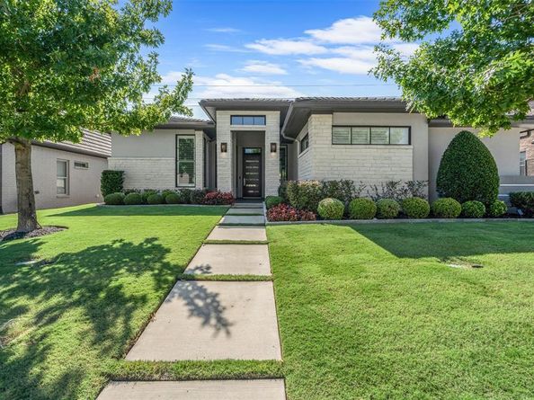8513  Tierra Court , Benbrook Texas 76126