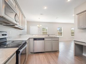 3610  Apple Valley Way , Dallas Texas 75227