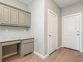 3610  Apple Valley Way , Dallas Texas 75227