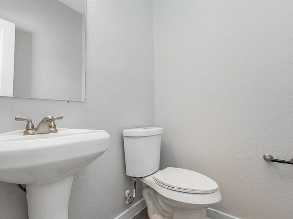 3610  Apple Valley Way , Dallas Texas 75227