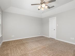 3610  Apple Valley Way , Dallas Texas 75227