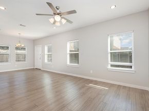 3610  Apple Valley Way , Dallas Texas 75227