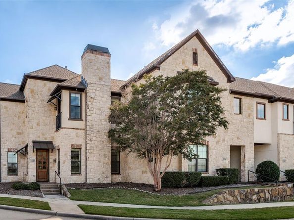 1120  Hemingway Lane , Irving Texas 75063