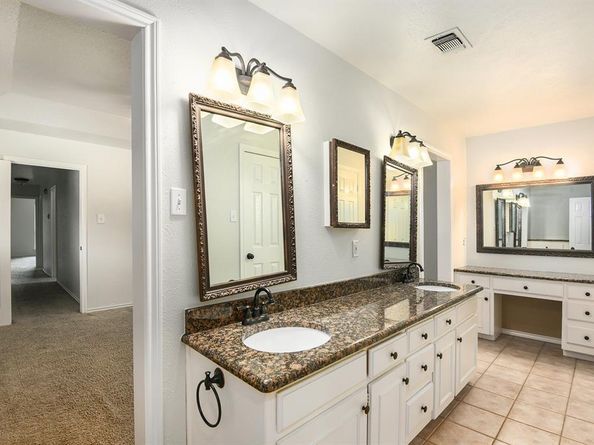 3516  Lawndale Avenue , Fort Worth Texas 76133