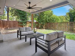 912  Glen Oaks Boulevard , Dallas Texas 75232