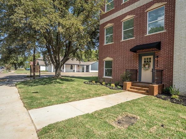 504 S OConnor Road , Irving Texas 75060