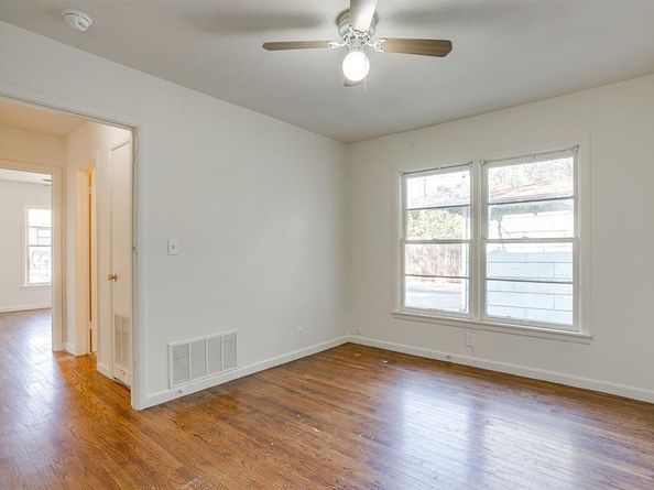 201 N Normandale Street , White Settlement Texas 76108