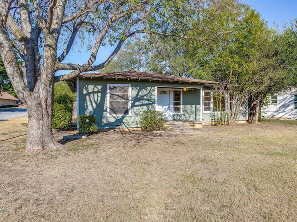 201 N Normandale Street , White Settlement Texas 76108