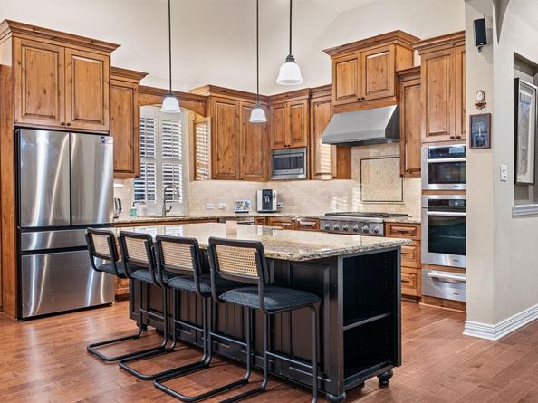 2370  Salisbury Court , Lewisville Texas 75056