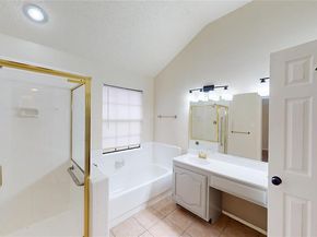 2842  Kingswood Drive , Garland Texas 75040