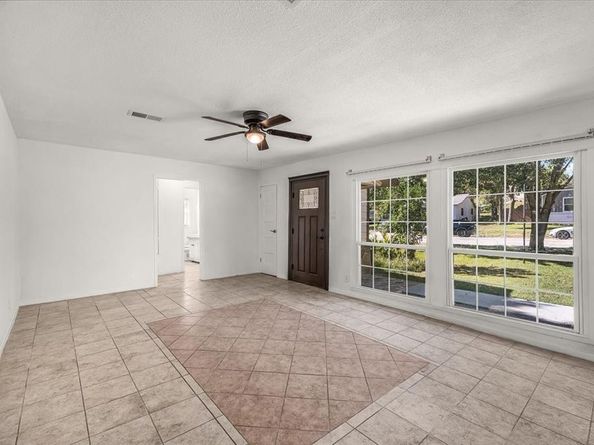 1800  Brook Hollow Drive , Fort Worth Texas 76114